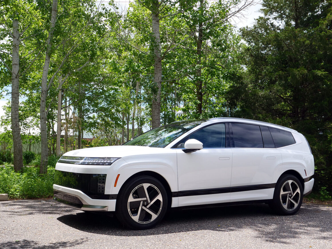2026 Hyundai Ioniq 9