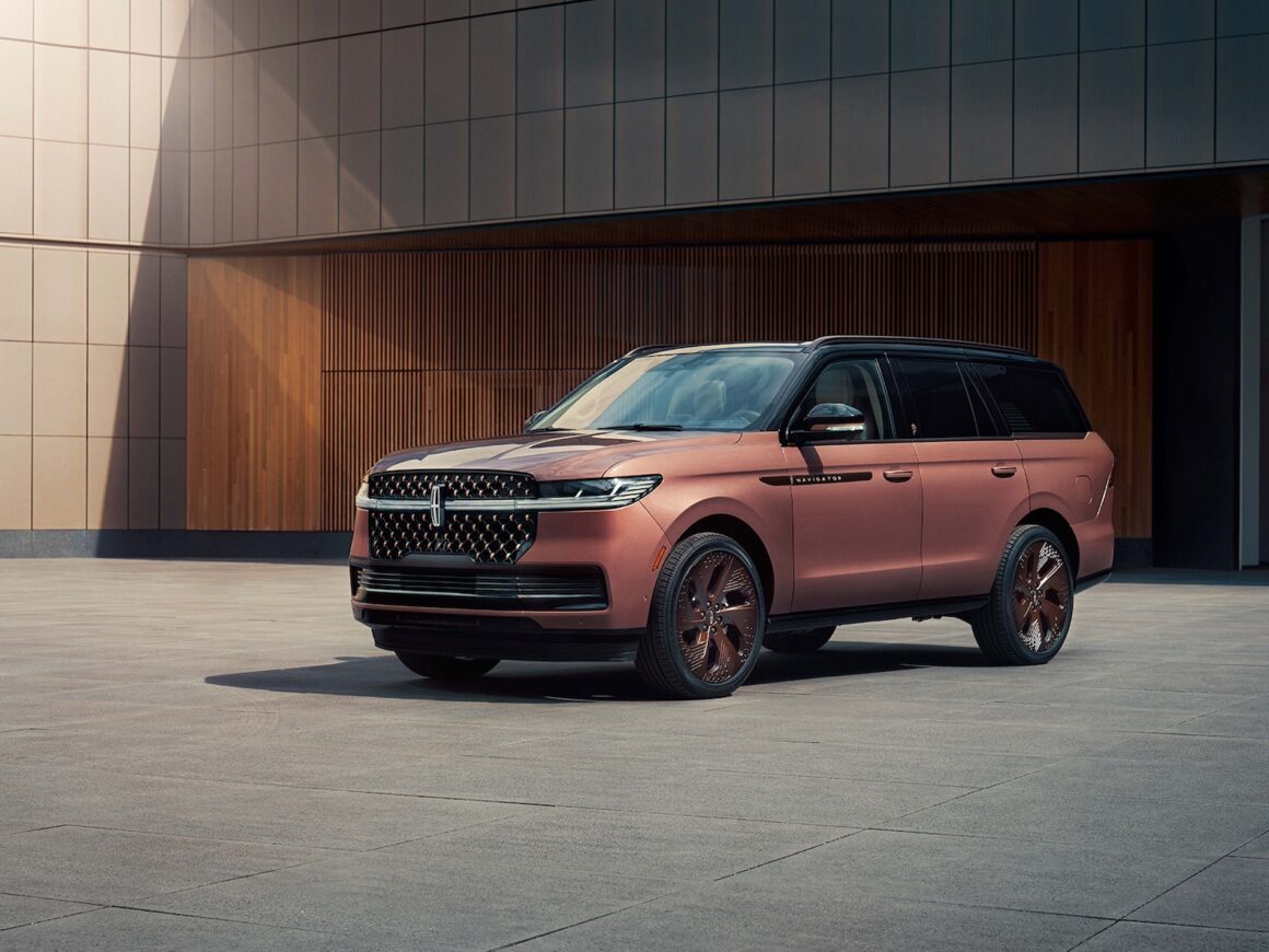 Bespoke Lincoln Navigator for Serena Williams
