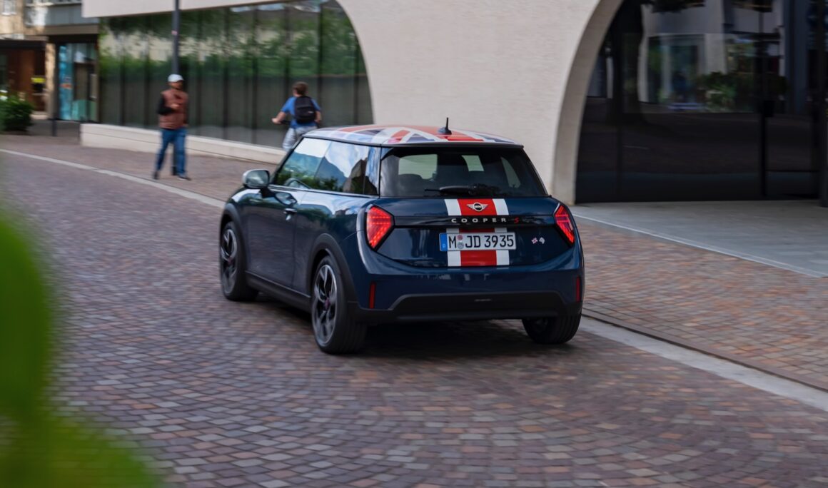 2027 MINI Cooper Heritage Edition