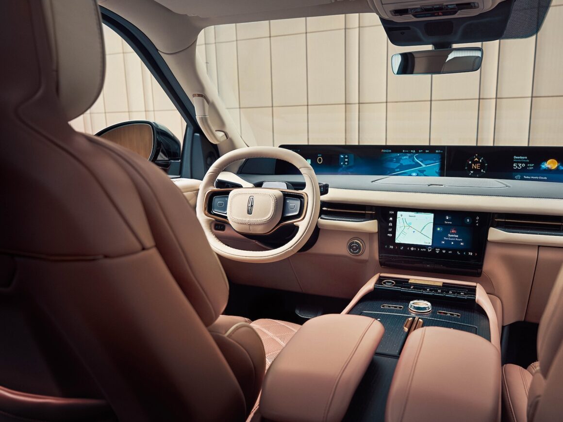 Bespoke Lincoln Navigator for Serena Williams